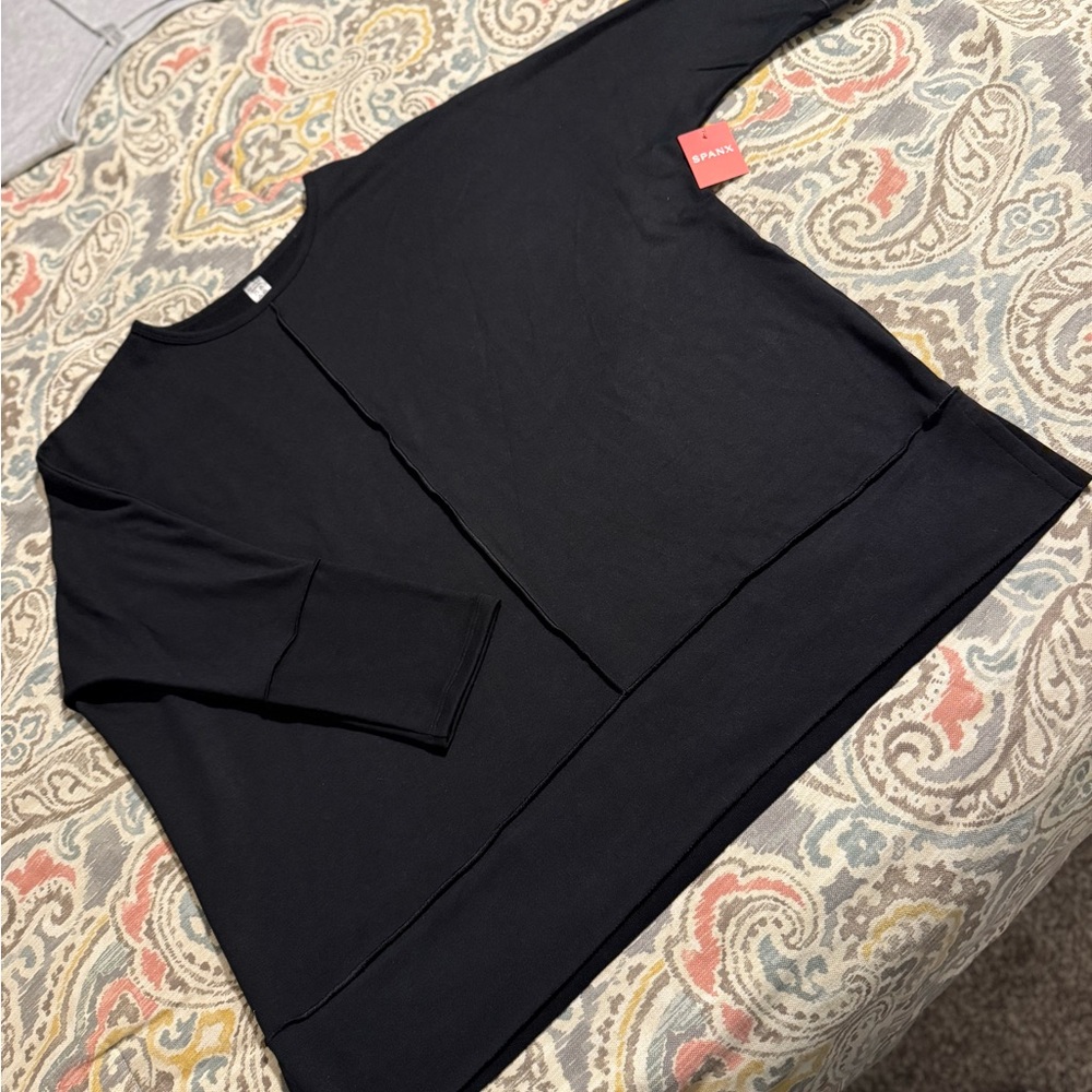 NWT Spanx Black 3/4 Sleeve Top